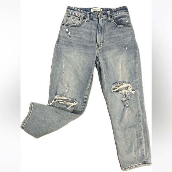 Abercrombie & Fitch Curve Love Mom Jeans Women's 24/0 High‎ Rise Blue Distressed - Picture 4 of 8